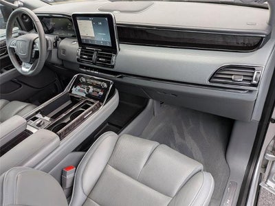 2018 Lincoln Navigator Select