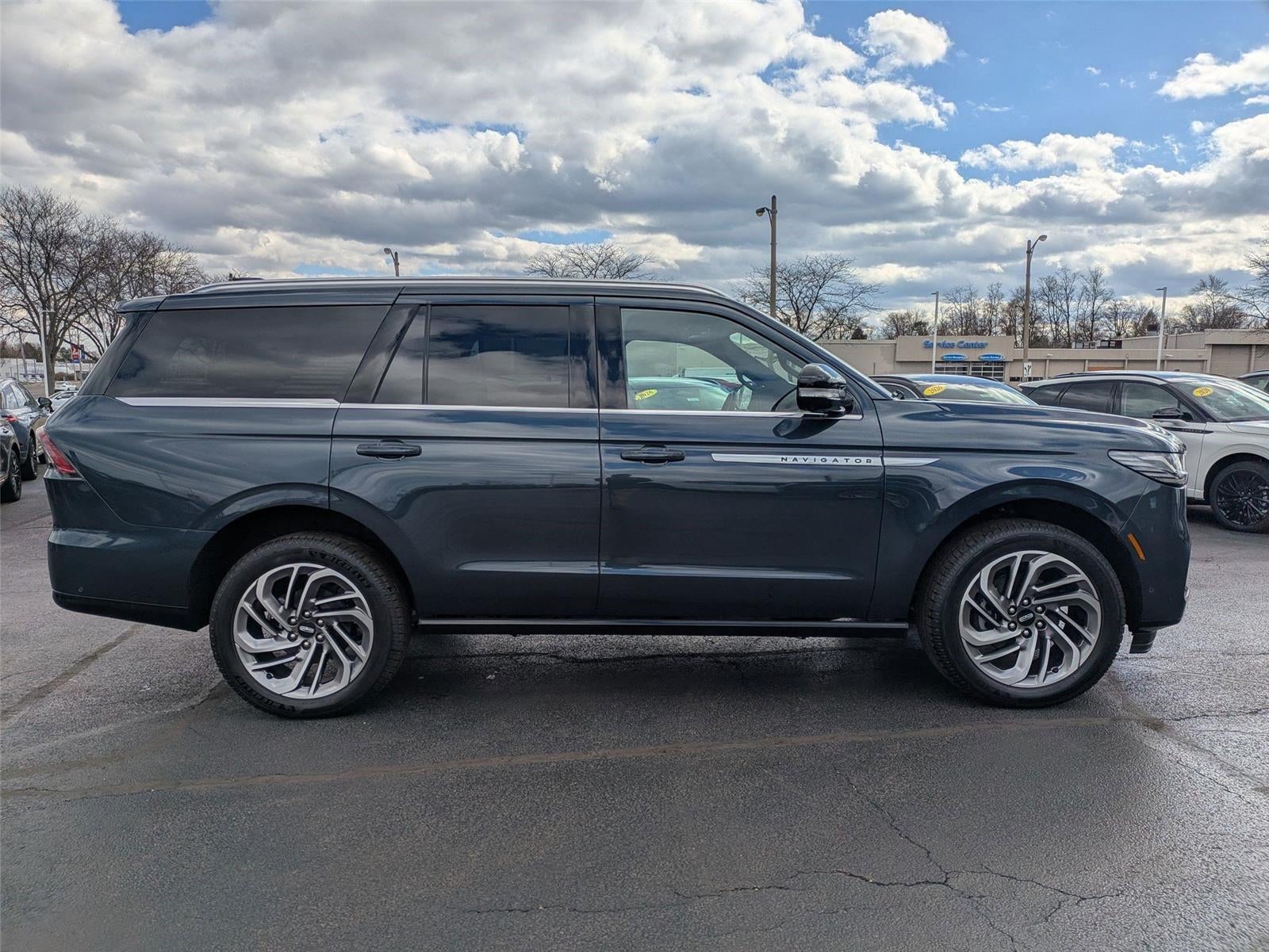 2025 Lincoln Navigator Reserve