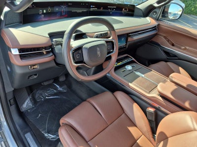 2027 Lincoln Navigator Reserve