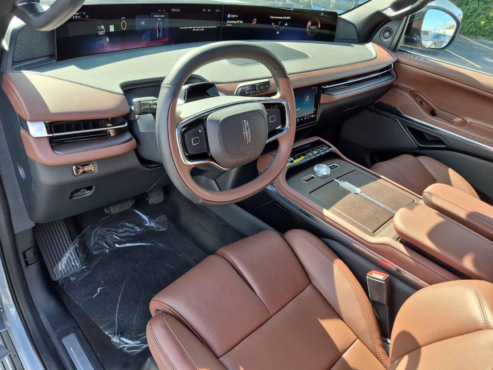 2027 Lincoln Navigator Reserve