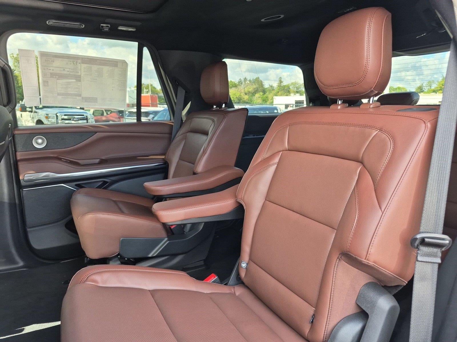 2027 Lincoln Navigator Reserve