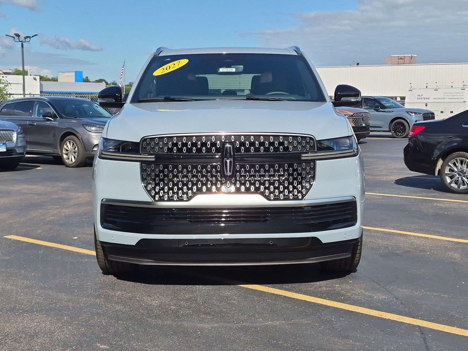 2027 Lincoln Navigator Reserve