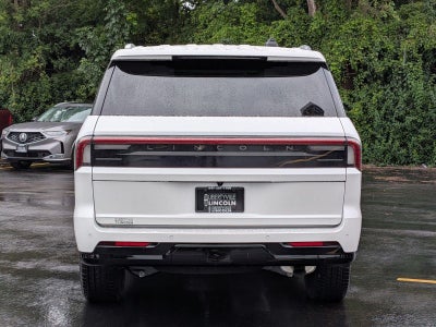 2027 Lincoln Navigator Reserve