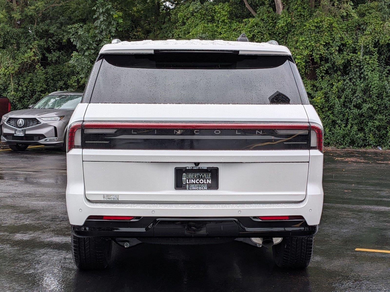 2027 Lincoln Navigator Reserve