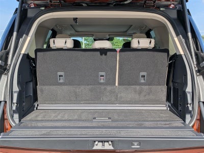 2027 Lincoln Navigator Reserve