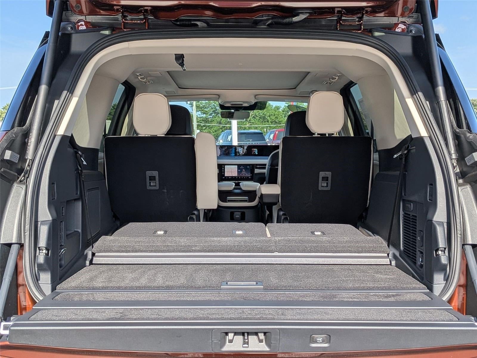 2027 Lincoln Navigator Reserve