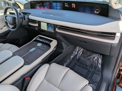 2027 Lincoln Navigator Reserve