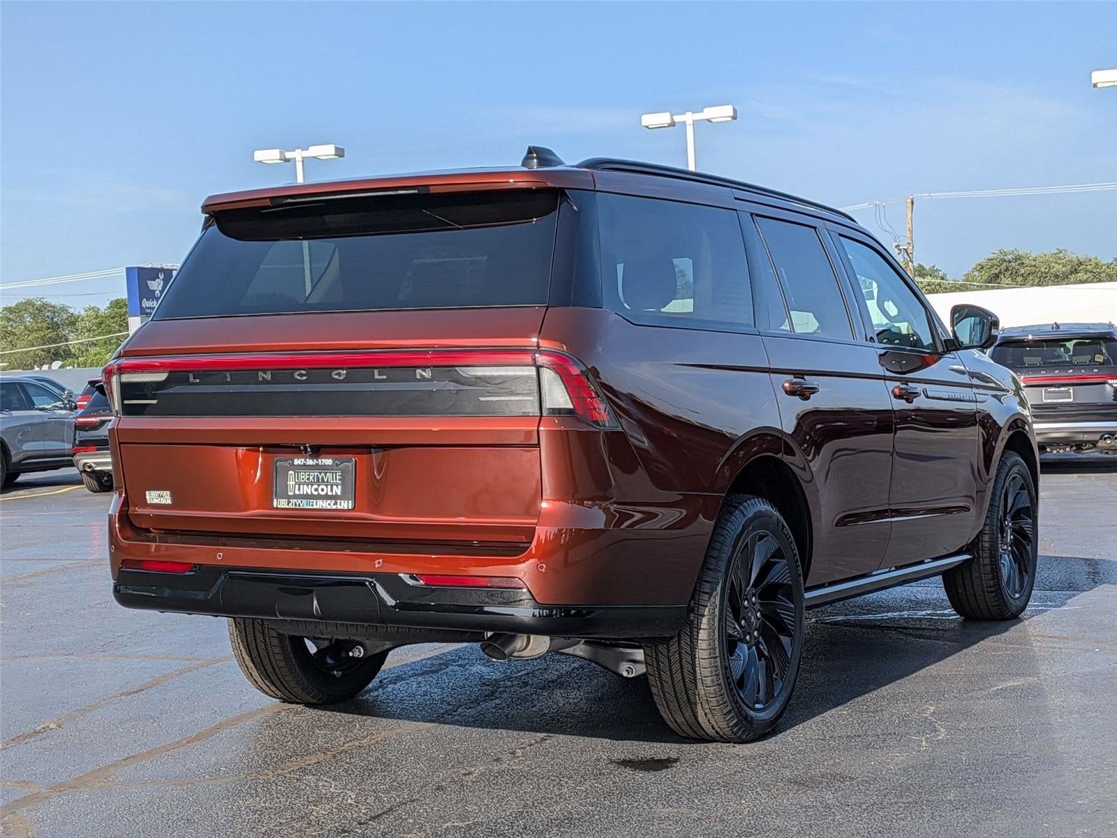 2027 Lincoln Navigator Reserve