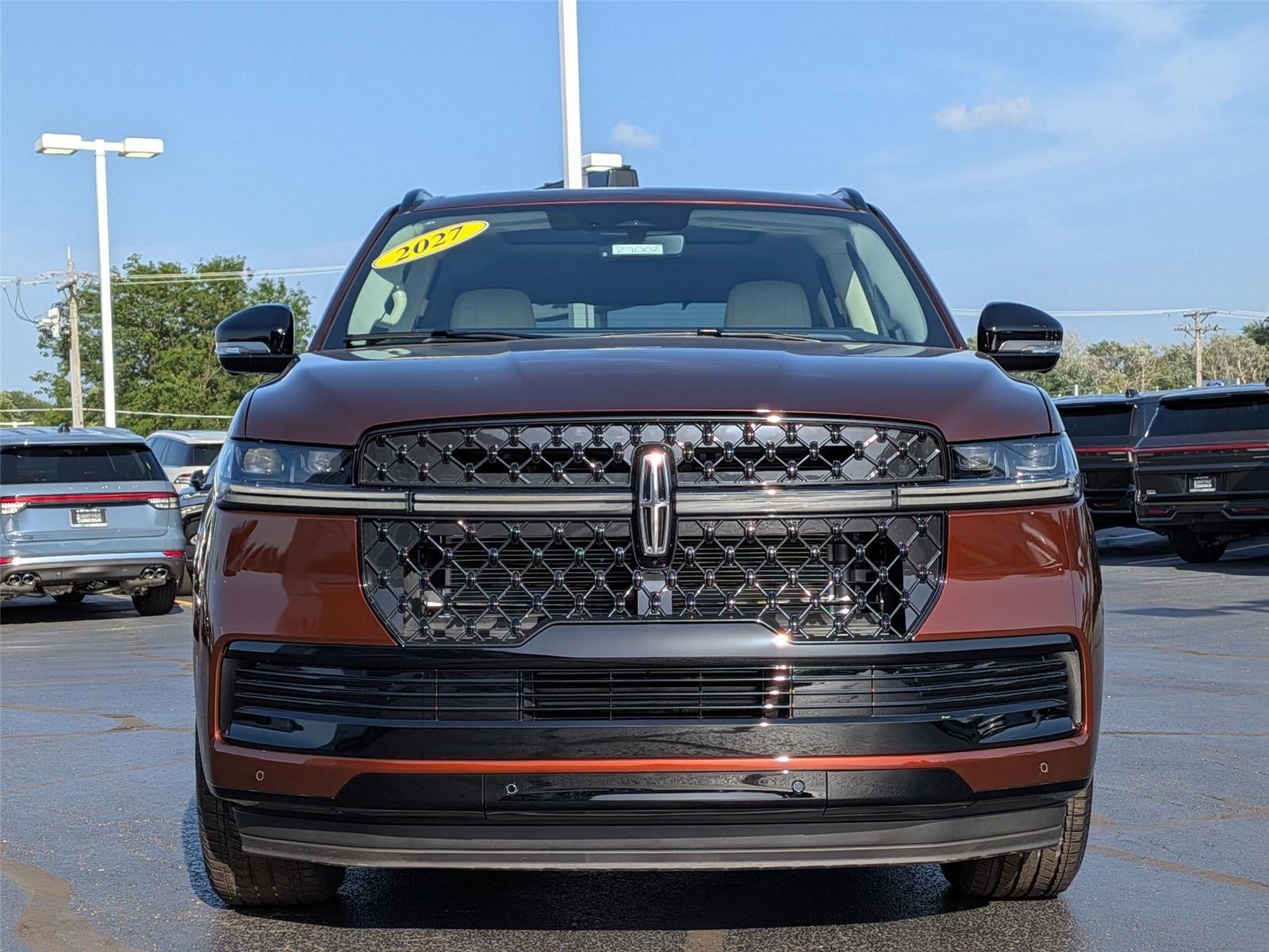 2027 Lincoln Navigator Reserve