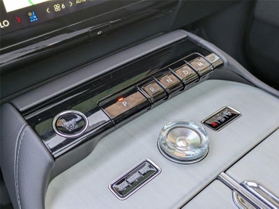 2025 Lincoln Navigator Reserve