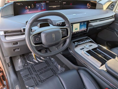 2027 Lincoln Navigator Reserve