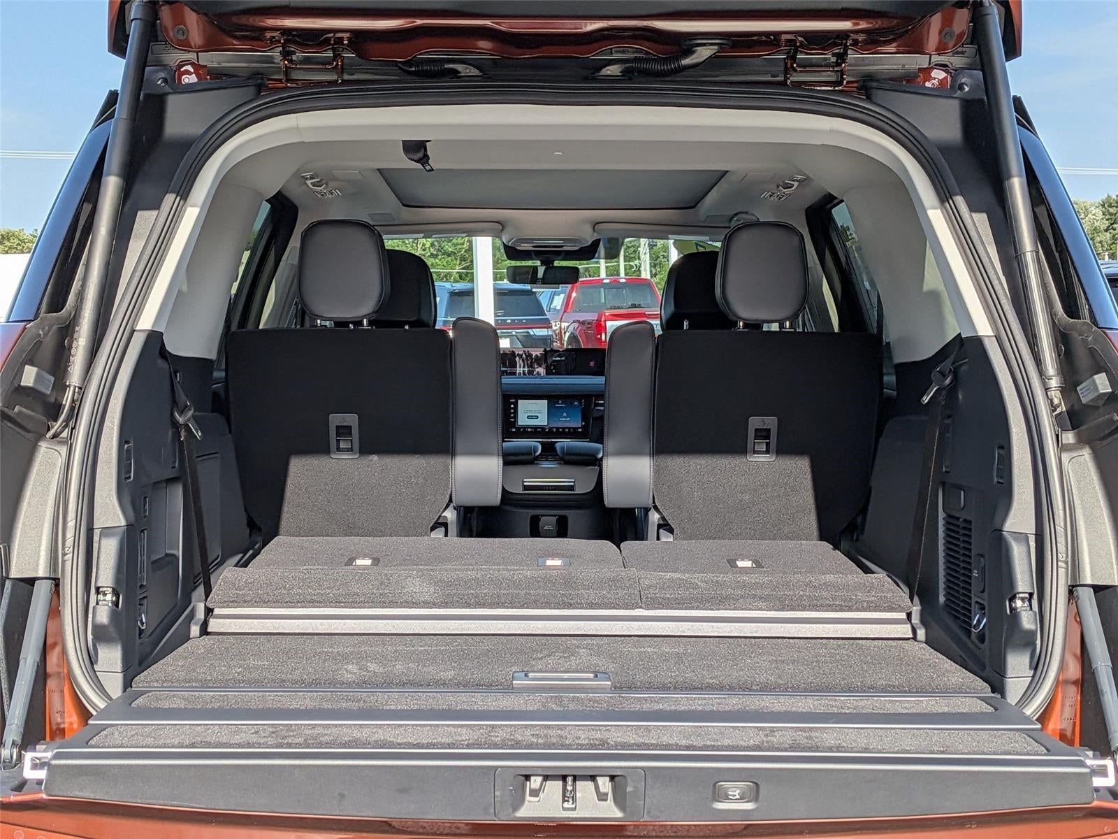 2027 Lincoln Navigator Reserve