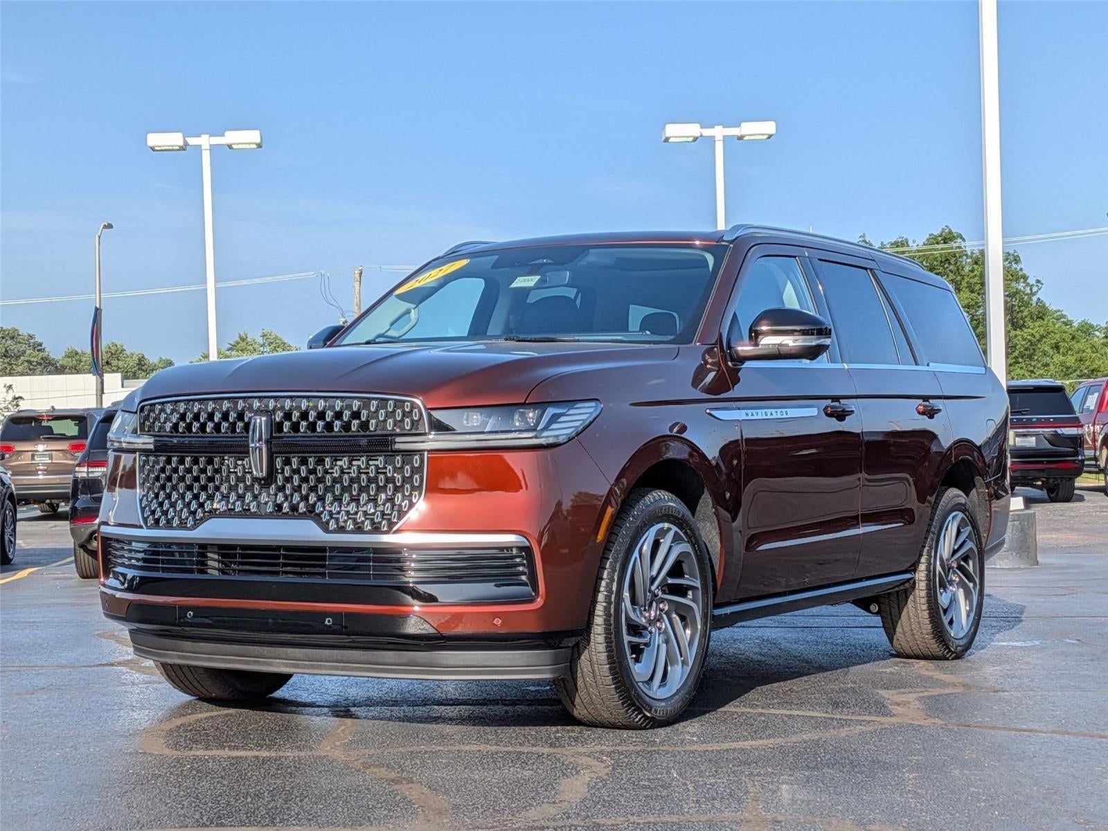 2027 Lincoln Navigator Reserve