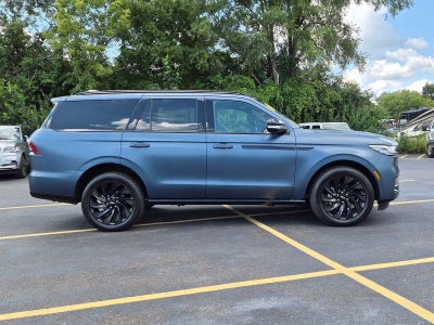 2027 Lincoln Navigator Reserve