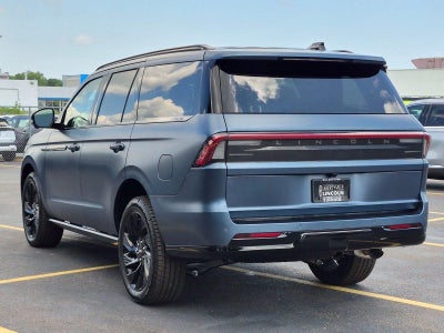 2027 Lincoln Navigator Reserve