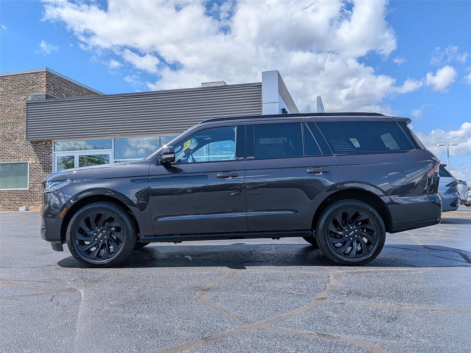 2026 Lincoln Navigator Reserve