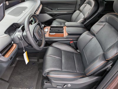 2027 Lincoln Navigator Black Label