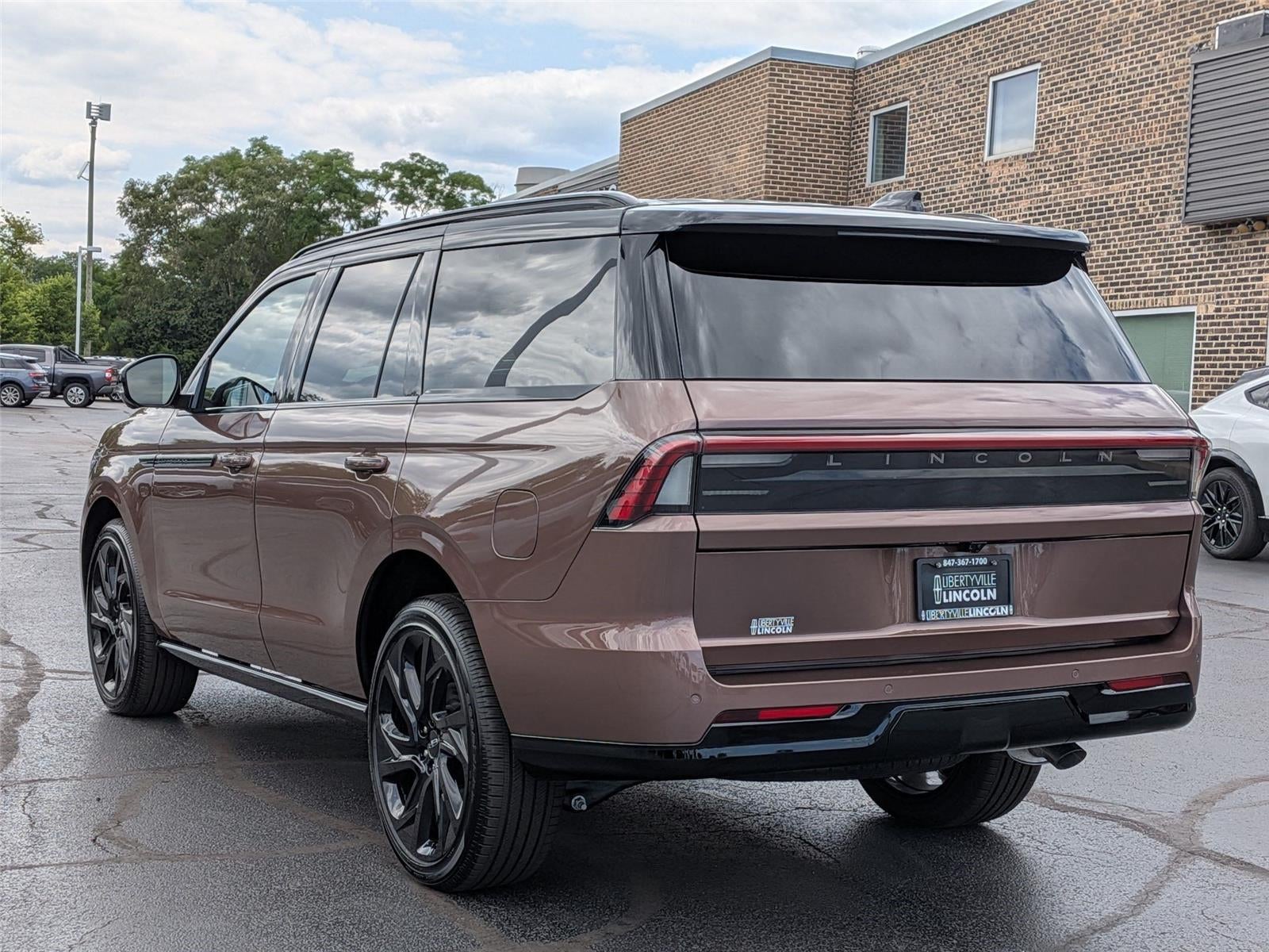 2027 Lincoln Navigator Black Label