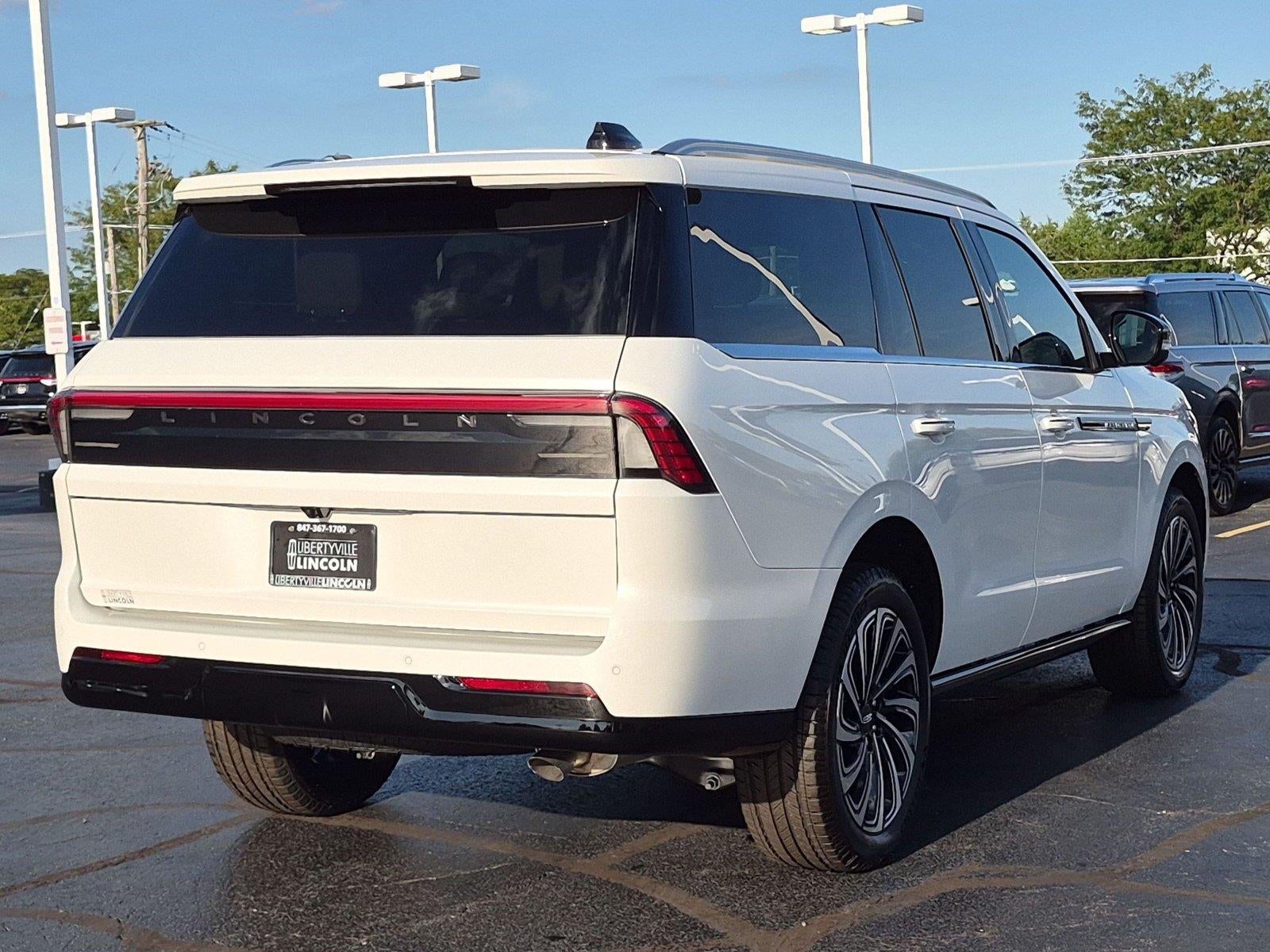 2027 Lincoln Navigator Black Label