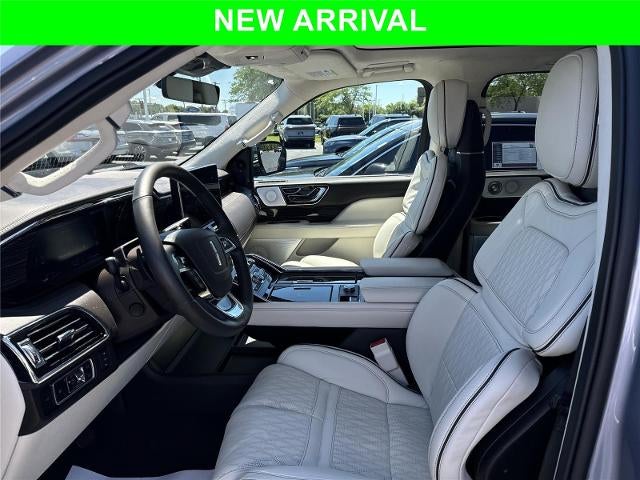 2023 Lincoln Navigator Black Label