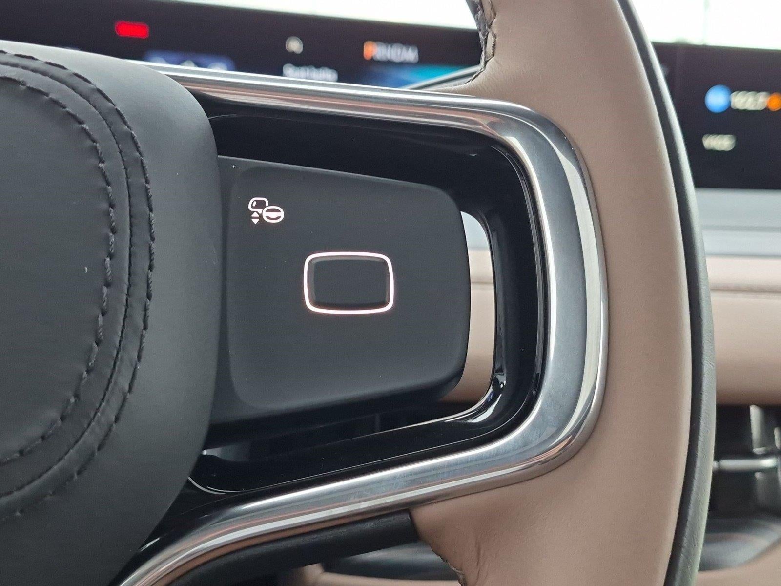 2027 Lincoln Navigator Black Label