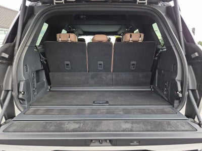 2027 Lincoln Navigator Black Label