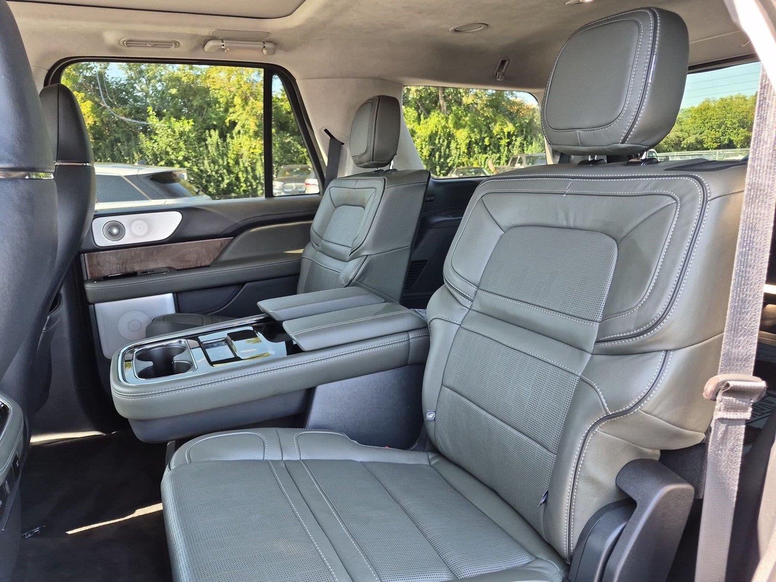 2024 Lincoln Navigator Black Label