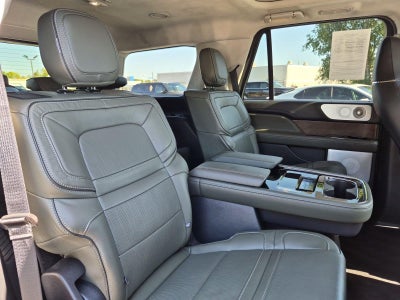 2024 Lincoln Navigator Black Label