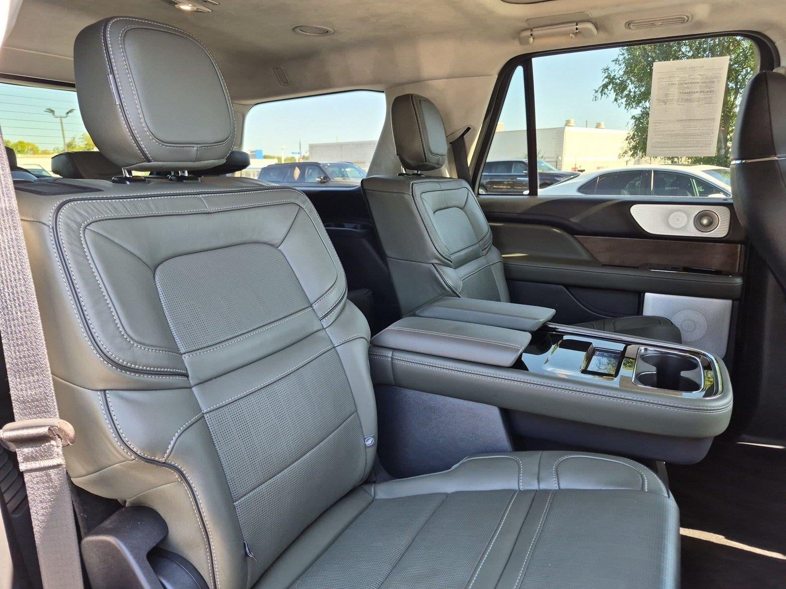 2024 Lincoln Navigator Black Label