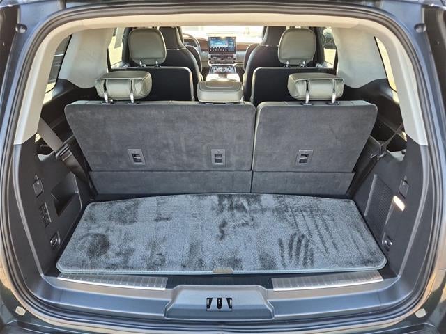 2024 Lincoln Navigator Black Label