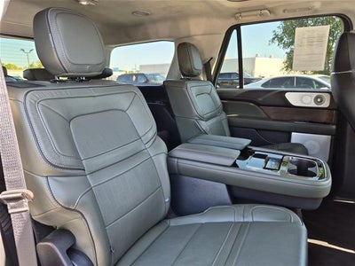 2024 Lincoln Navigator Black Label