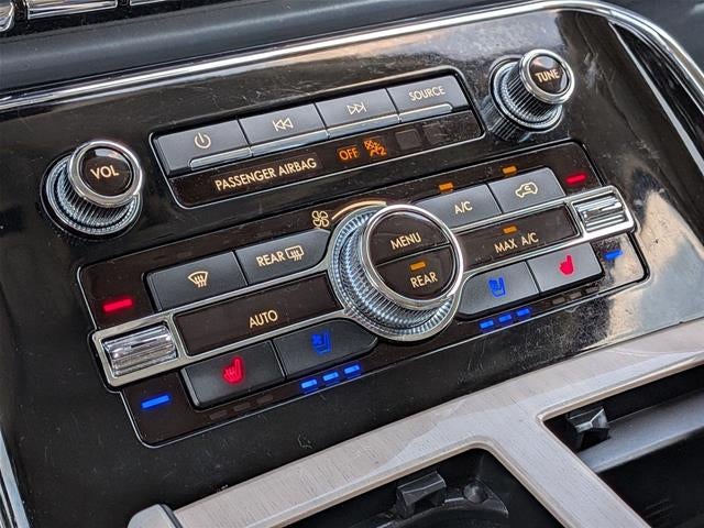 2021 Lincoln Navigator Black Label
