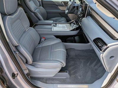 2021 Lincoln Navigator Black Label