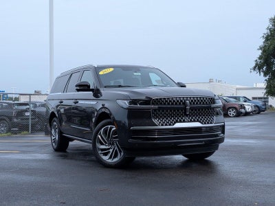 2027 Lincoln Navigator L Reserve