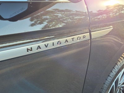 2027 Lincoln Navigator L Reserve