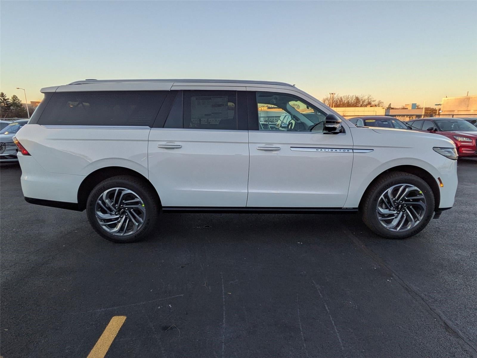 2026 Lincoln Navigator L Reserve