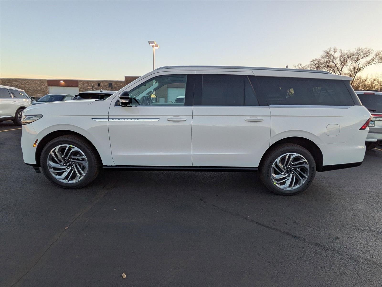 2026 Lincoln Navigator L Reserve