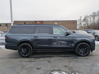2025 Lincoln Navigator L Reserve