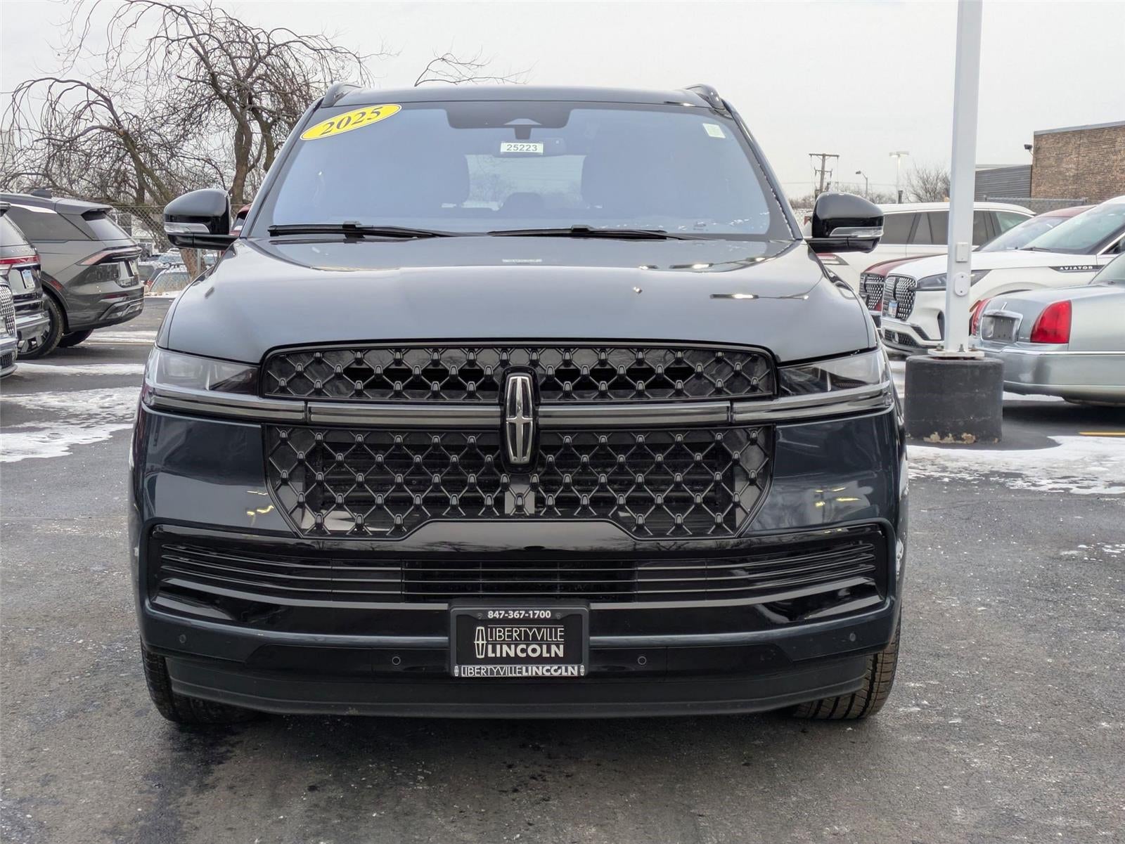 2025 Lincoln Navigator L Reserve