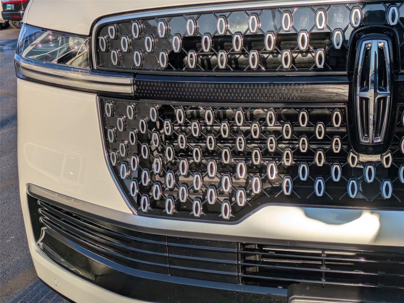 2025 Lincoln Navigator L Reserve