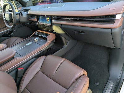 2025 Lincoln Navigator L Reserve