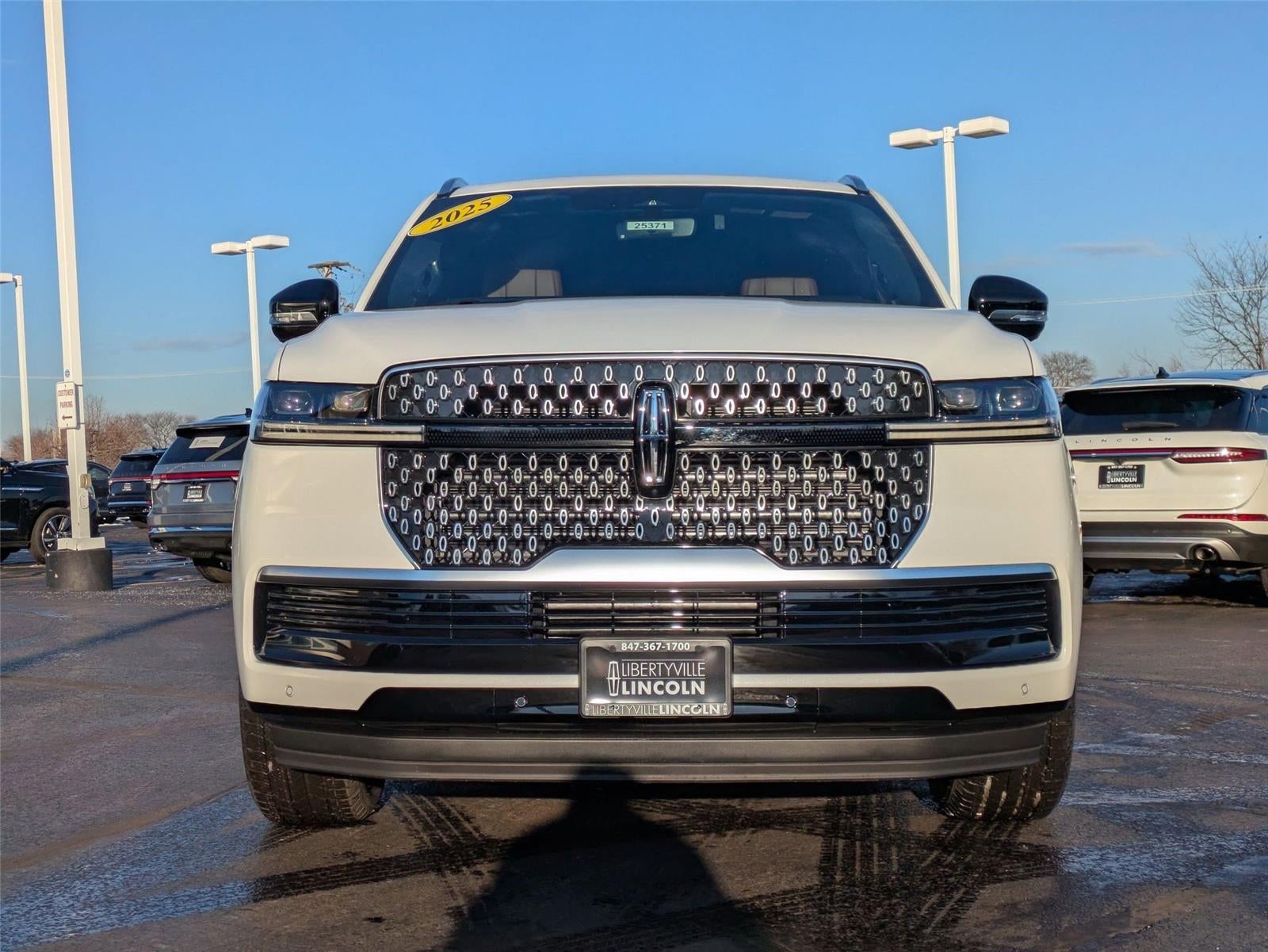 2025 Lincoln Navigator L Reserve