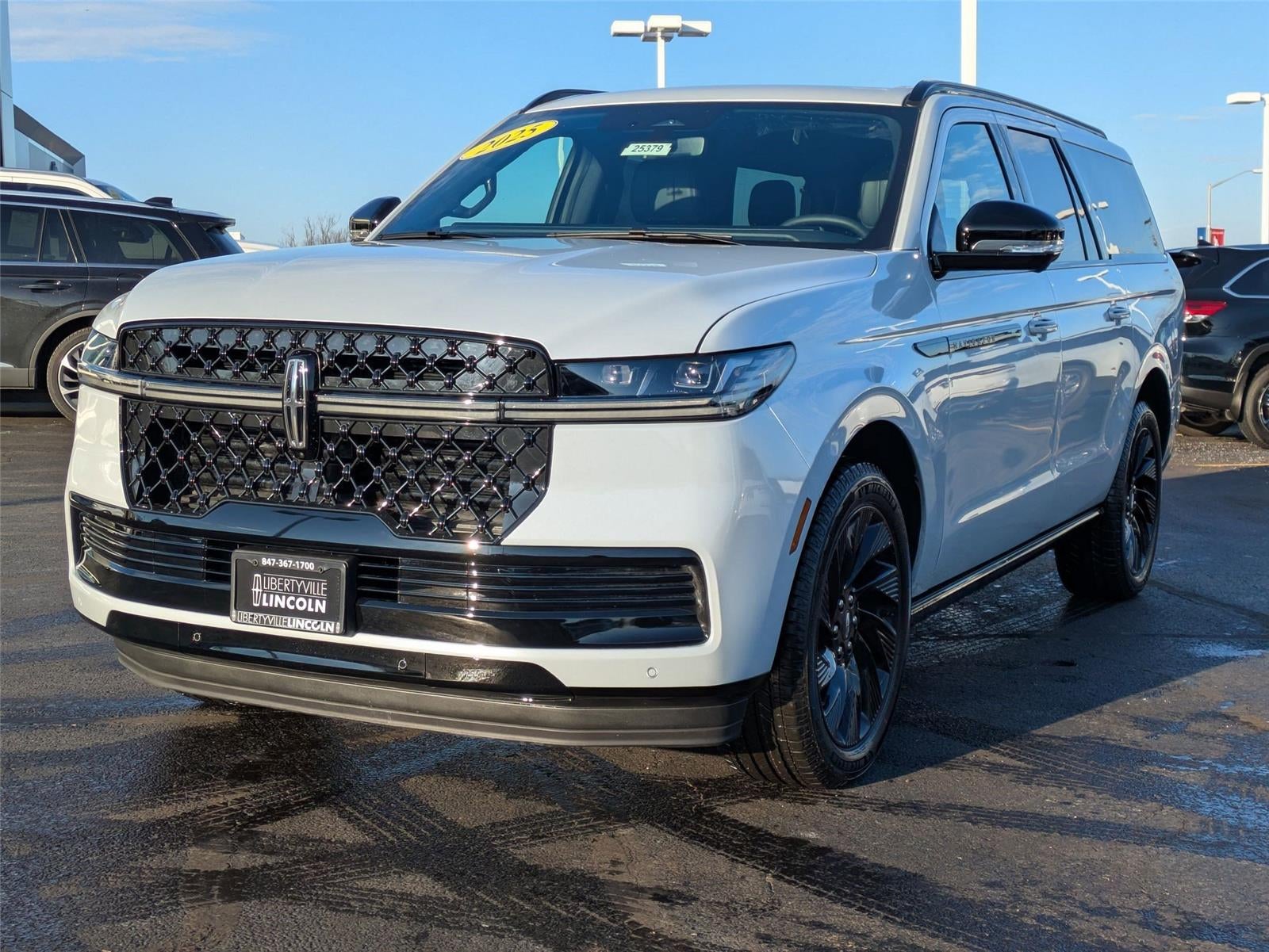2025 Lincoln Navigator L Reserve