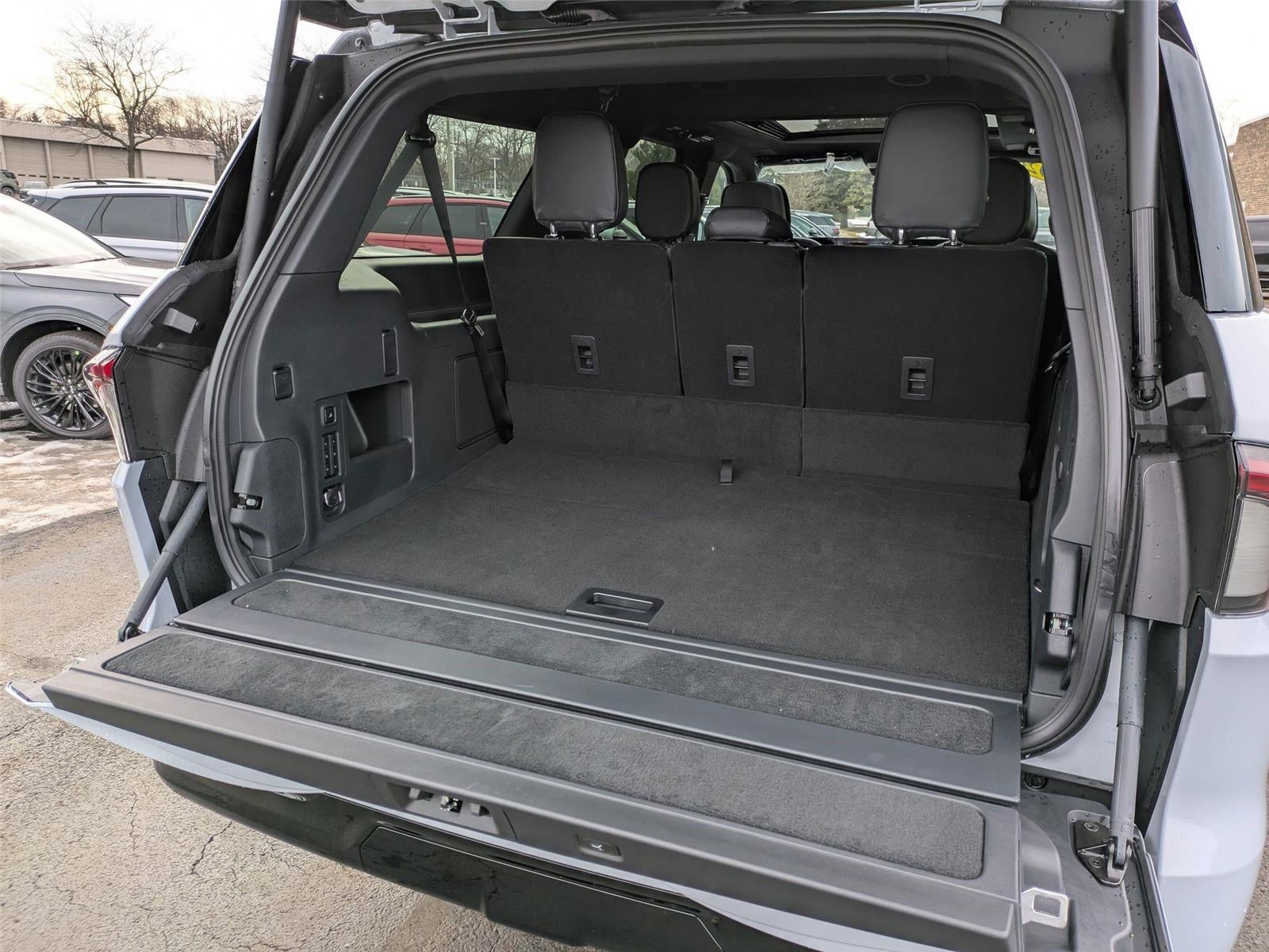 2026 Lincoln Navigator L Reserve