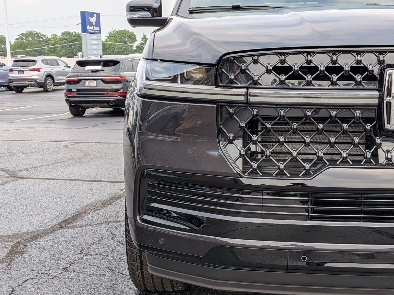 2027 Lincoln Navigator L Reserve