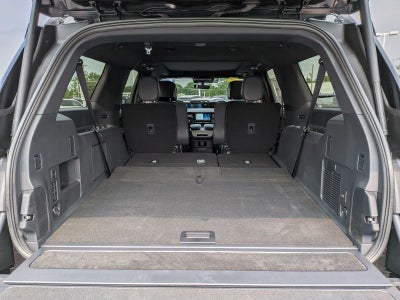 2027 Lincoln Navigator L Reserve