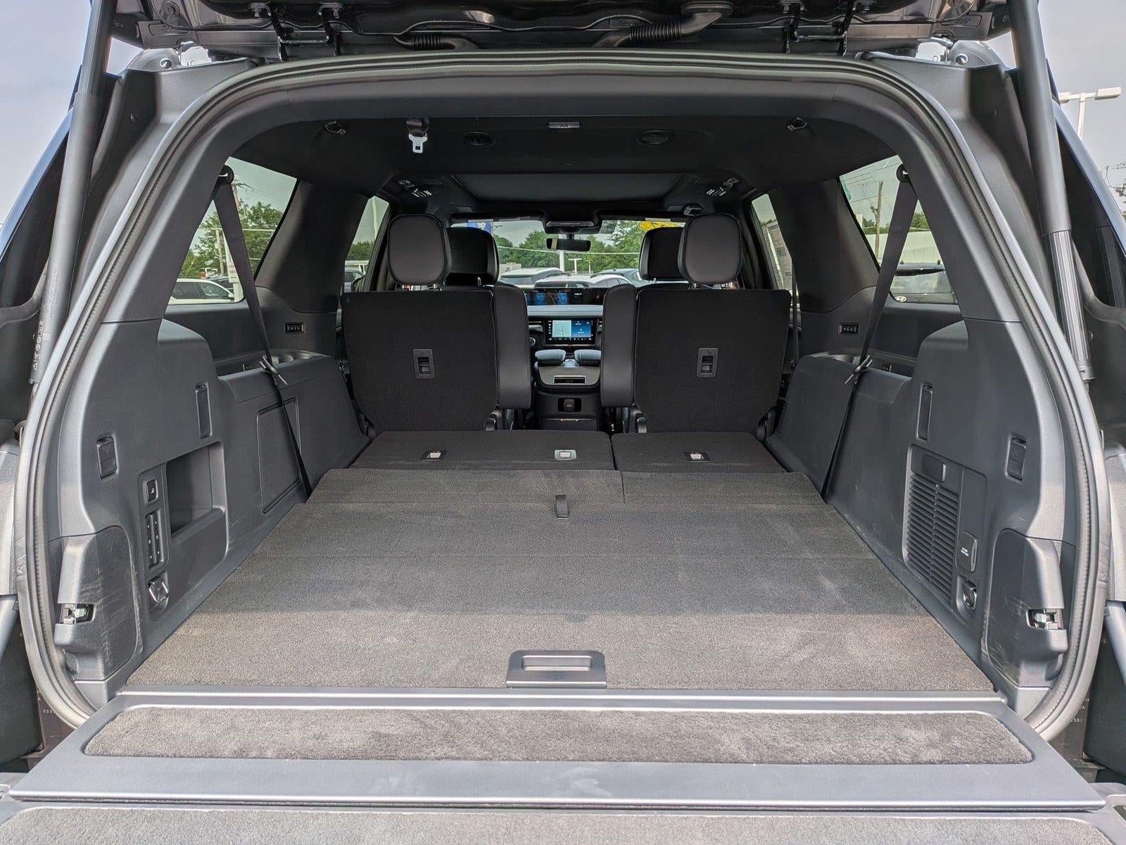 2027 Lincoln Navigator L Reserve