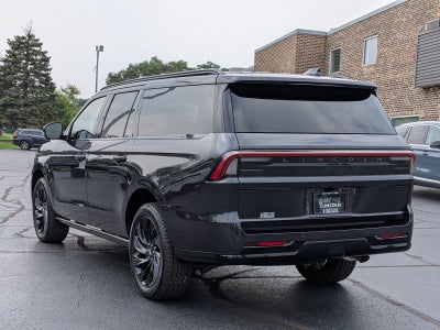 2027 Lincoln Navigator L Reserve