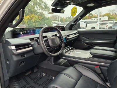2027 Lincoln Navigator L Reserve