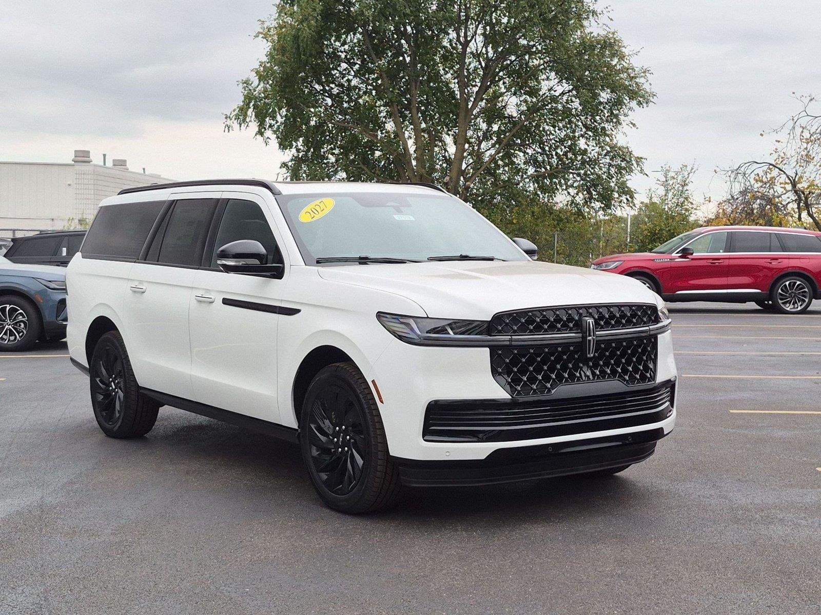 2027 Lincoln Navigator L Reserve